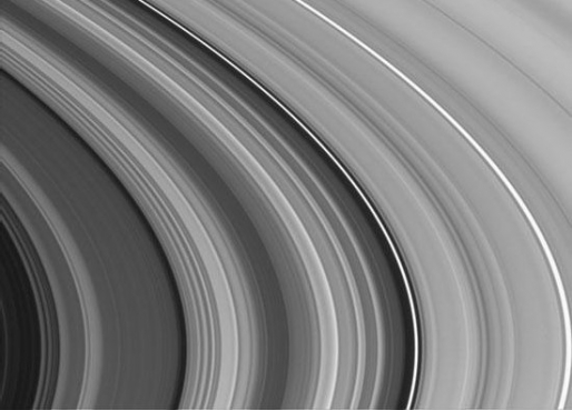 Saturn rings young Thumb