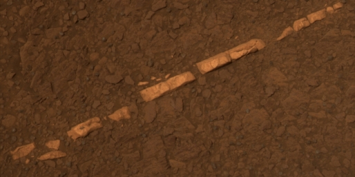 NASA Mars Rover Finds Mineral Vein Deposited by Water Thumb